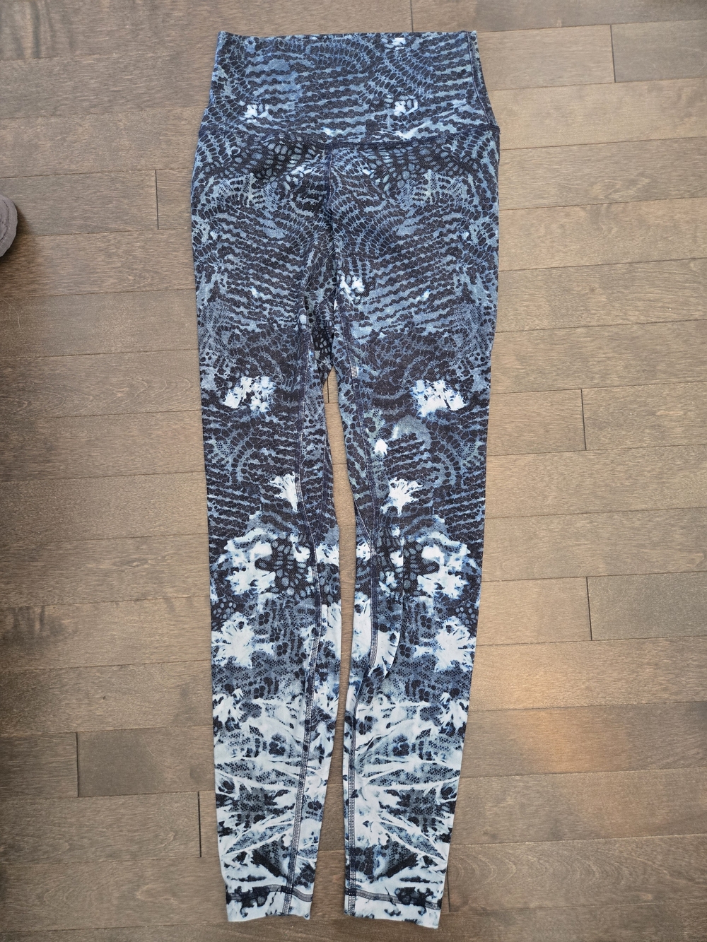 Lululemon Indigo Lace Starlight Align Leggings Size 4